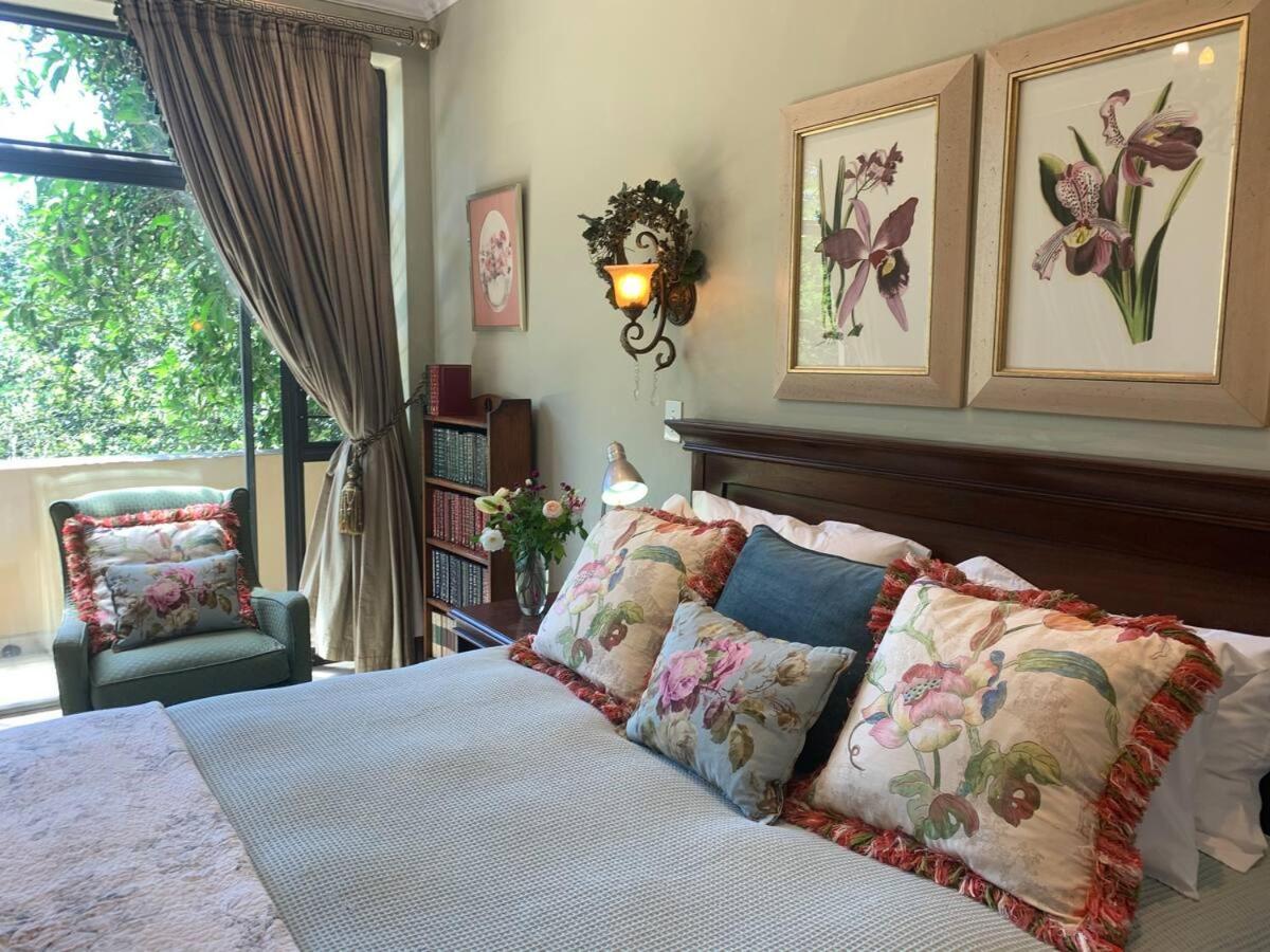 Mountain Rose Guesthouse Louis Trichardt Esterno foto
