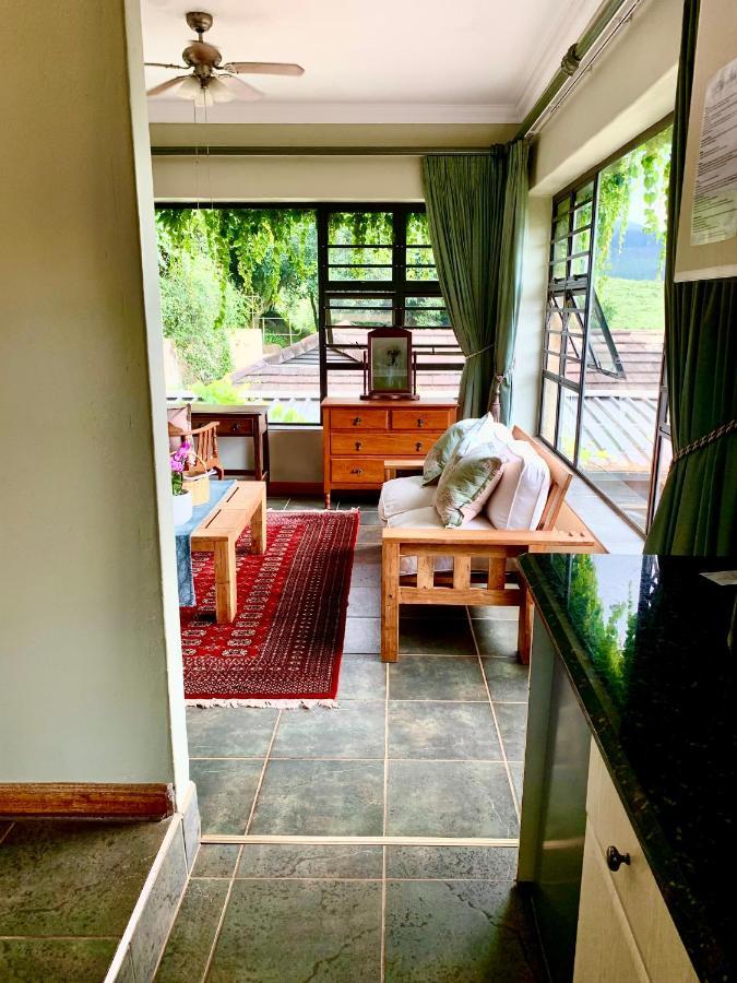 Mountain Rose Guesthouse Louis Trichardt Esterno foto